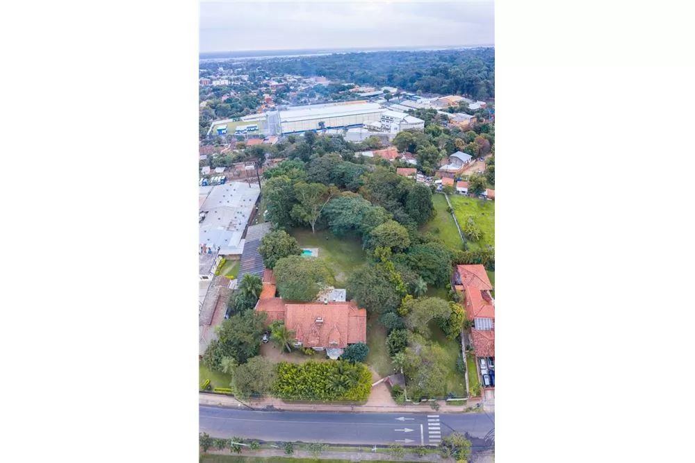 TERRENO IMPORTANTE EN VENTA 3.666 M2 -SANTISIMA TRINIDAD — foto 3