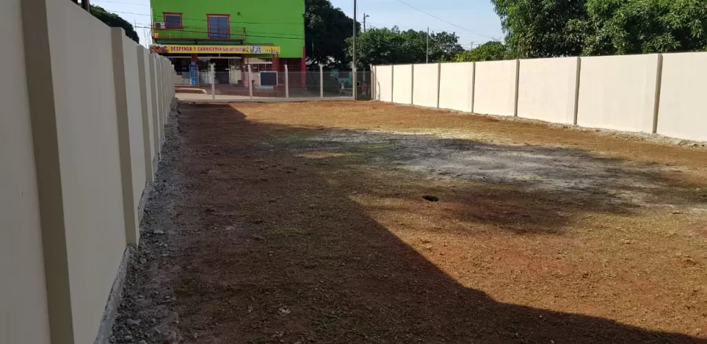 VENDO TERRENO AMURALLADO KM 7 DON BOSCO — foto 2