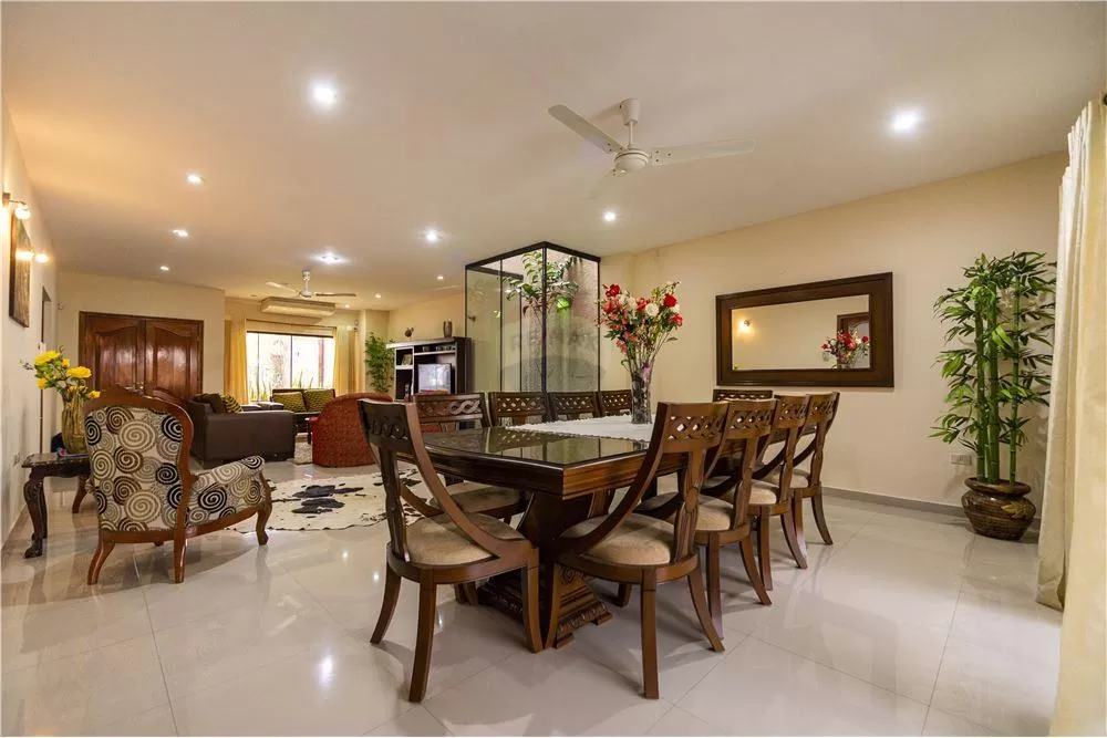 Se Vende casa a 3 cuadras de General Santos — foto 3