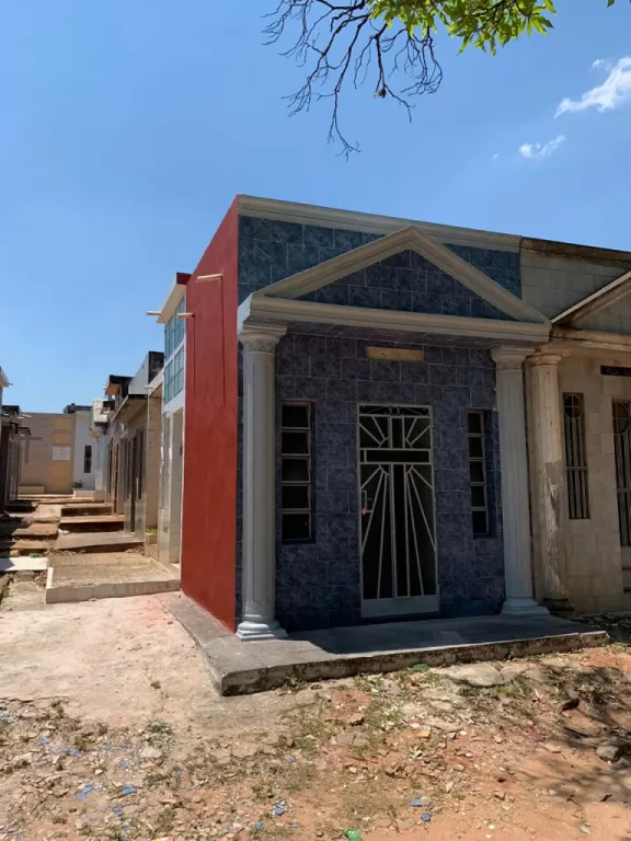 VENDO PANTEÓN CEMENTERIO DEL ESTE — foto 2