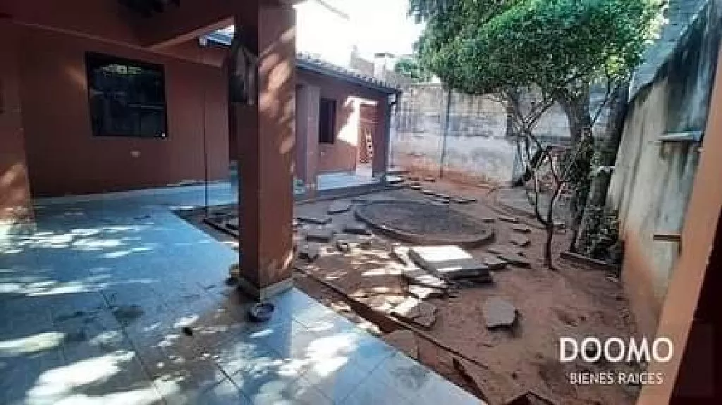 En venta casa en el centro de San Lorenzo — foto 3