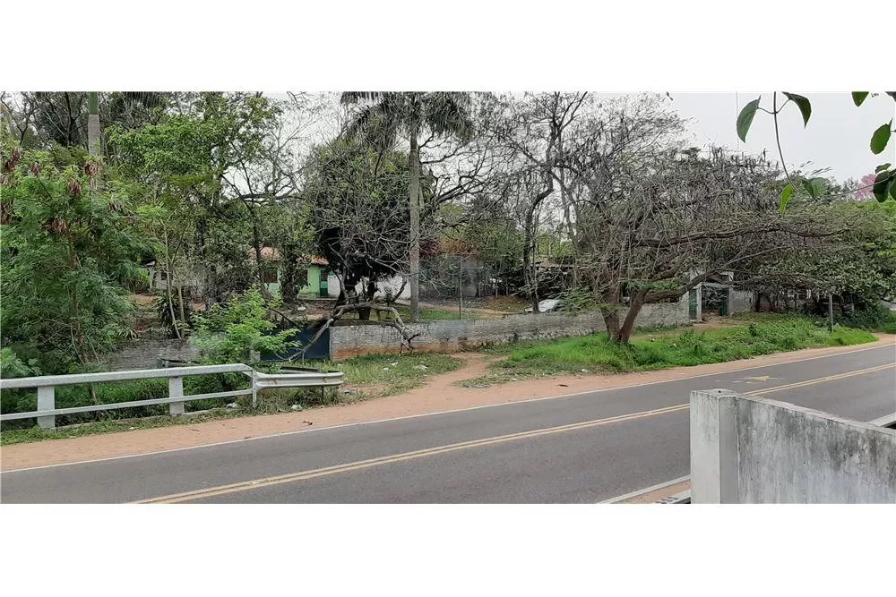 VENDO AMPLIA PROPIEDAD EN VILLA ELISA - ZONA PETROPAR — foto 2