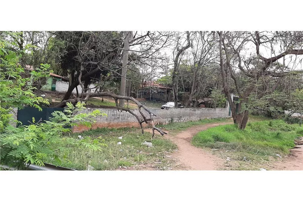 VENDO AMPLIA PROPIEDAD EN VILLA ELISA - ZONA PETROPAR — foto 3
