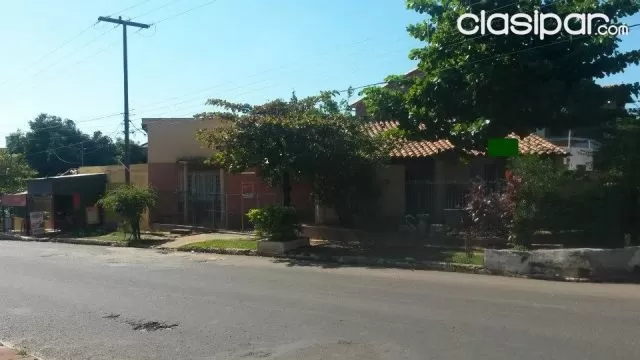 VENDO CASA EN ESQUINA, EN FDO. DE LA MORA ZONA NORTE. J4077. — foto 2