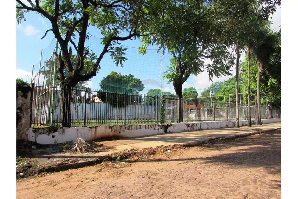 VENDO HERMOSO COMPLEJO DEPORTIVO. 2,000,000,000 ₲ — foto 3