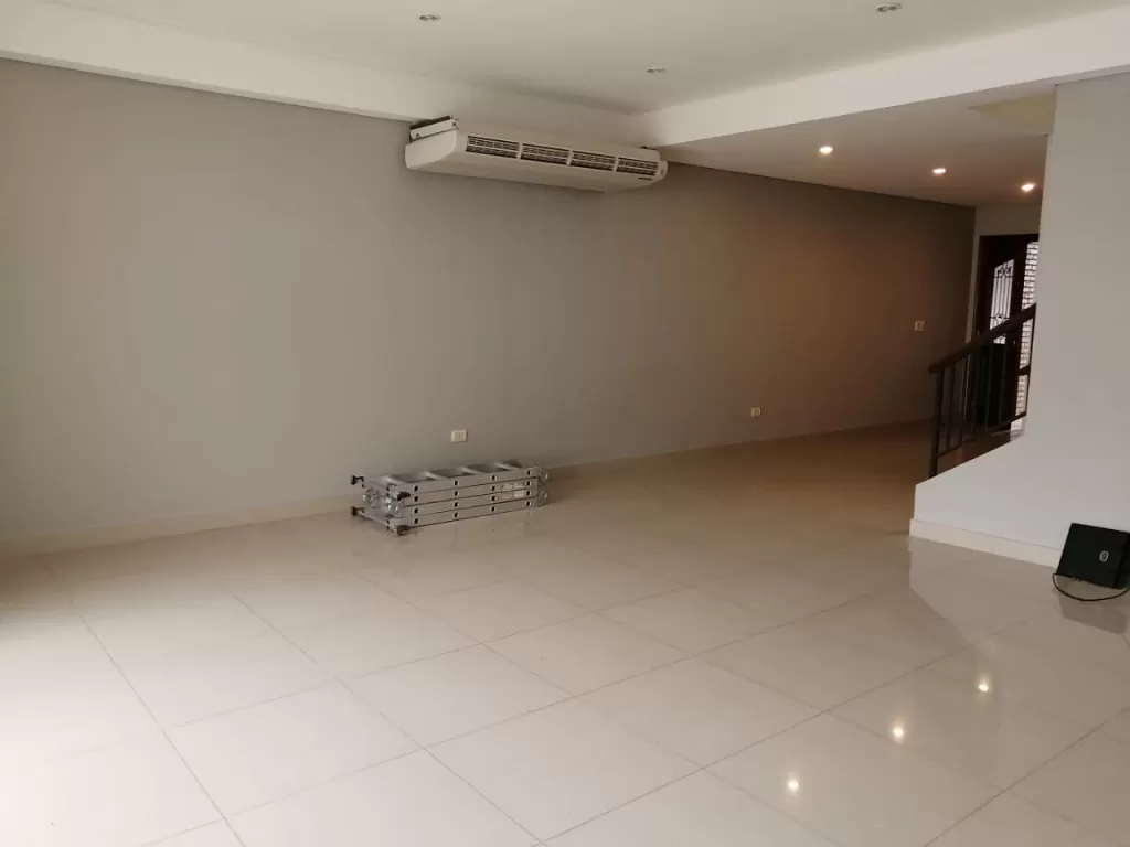 ALQUILO LUJOSO Y AMPLIO DUPLEX CON PISCINA EN MANORA COD A0001 — foto 3