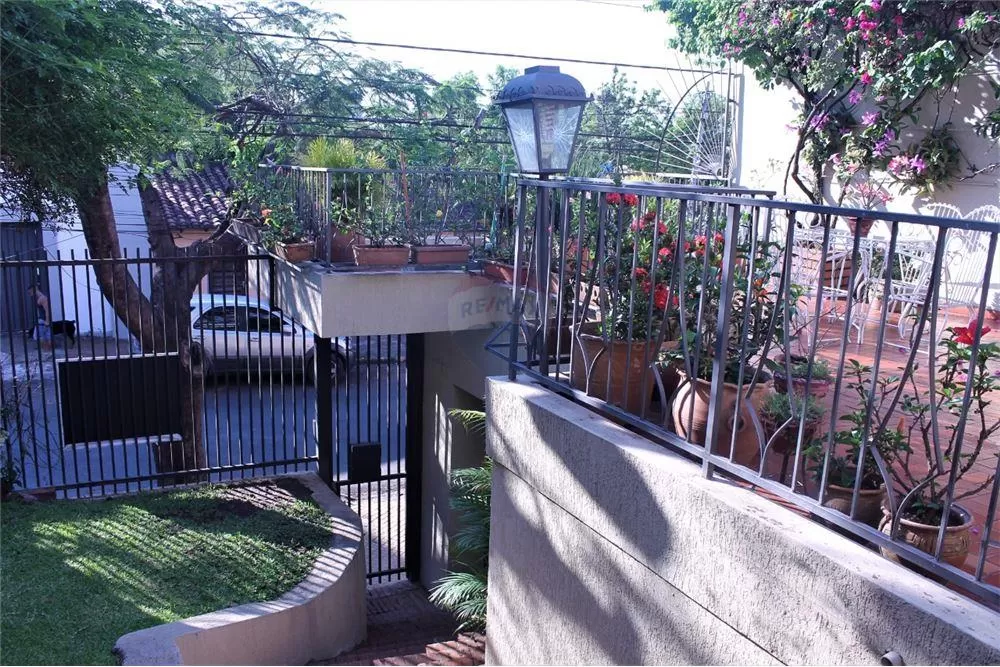 EN VENTA LUJOSA RESIDENCIA EN CIUDAD NUEVA - 368 M2 — foto 2