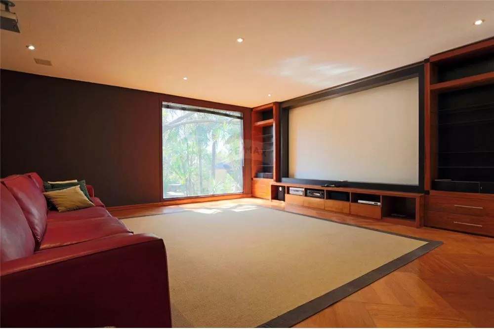 Exclusiva Residencia a la venta Botanica 3 — foto 3