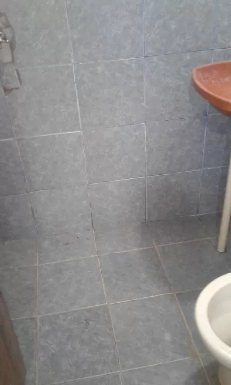 Alquilo pieza En aregua Zona Cacique — foto 3