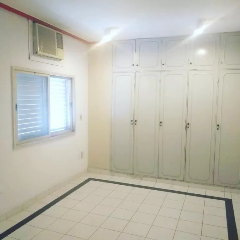OFERTA MAMA VENDE en PISO 12, CON COCHERA — foto 3