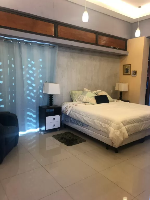 Cambio Casa en Sanber por Dpto. en Asuncion, PAGO DIFERENCIA AL CONTADO — foto 2