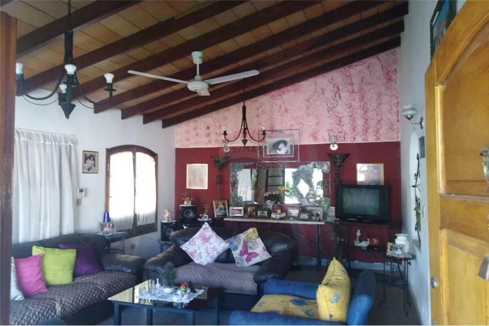 VENDO CASA SANTÍSIMA TRINIDAD. 410,353 USD — foto 3