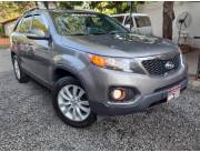 KIA SORENTO RECIEN IMPORTADO!!! AÑO 2011 MOTOR 2.5 TURBO TR. AUGUSTO CENTURION