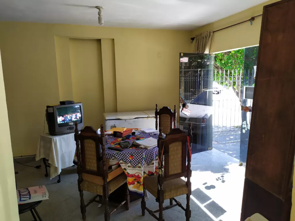 VENDO PROPIEDAD SOBRE AV. BRUNO GUGGIARI — foto 3