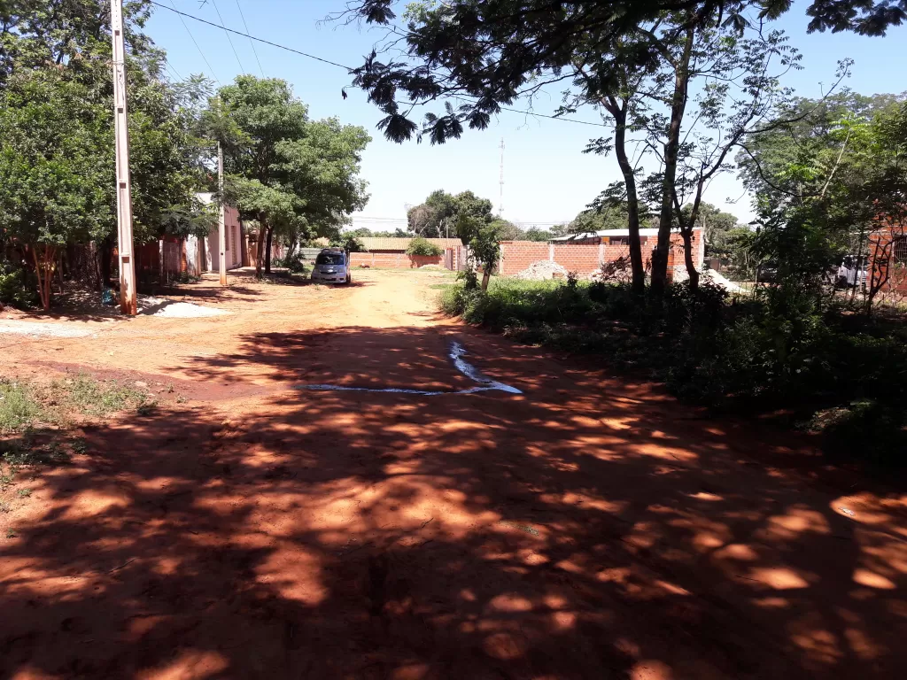 URBANIZACION EL DORADO-LUQUE — foto 2
