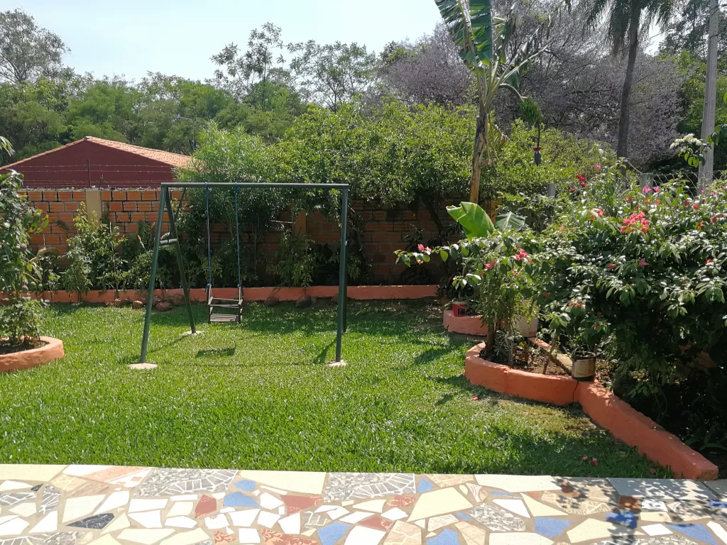 VENDO CASA LIMPIO CENTRO — foto 2