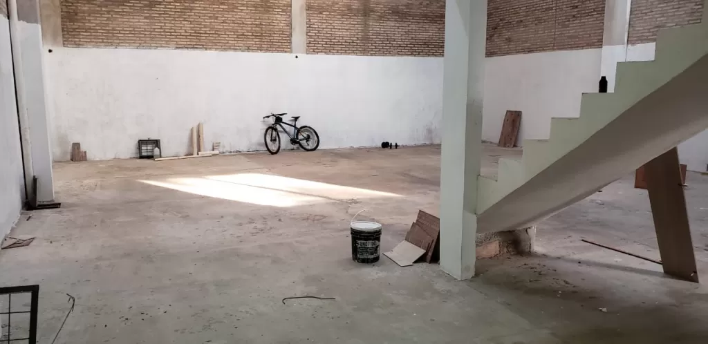 ALQUILO DEPOSITO EN SAN LORENZO ZONA PALACIO DE JUSTICIA — foto 2