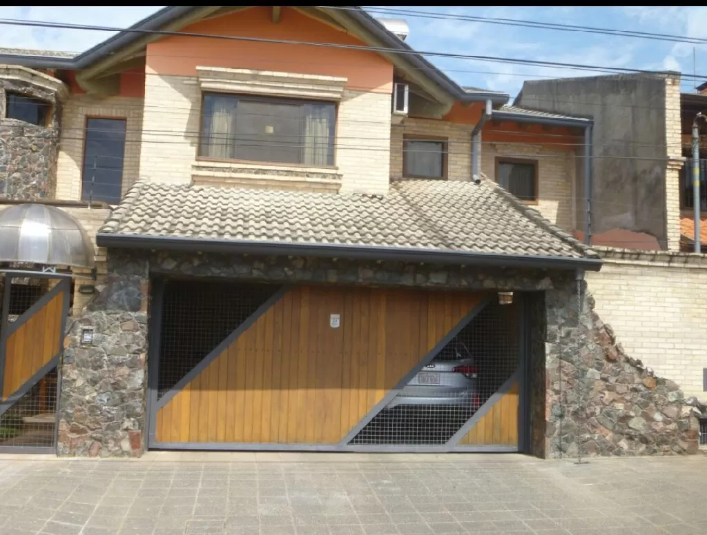 Vendo casa a 4 cuadras de Avda. Santa Teresa — foto 2