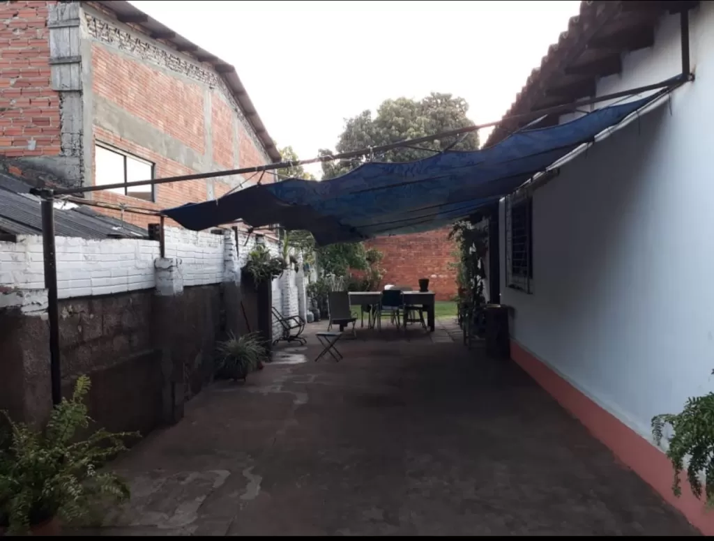 VENDO CASA EN FDO. DE LA MORA ZONA SUR. J4144. — foto 2