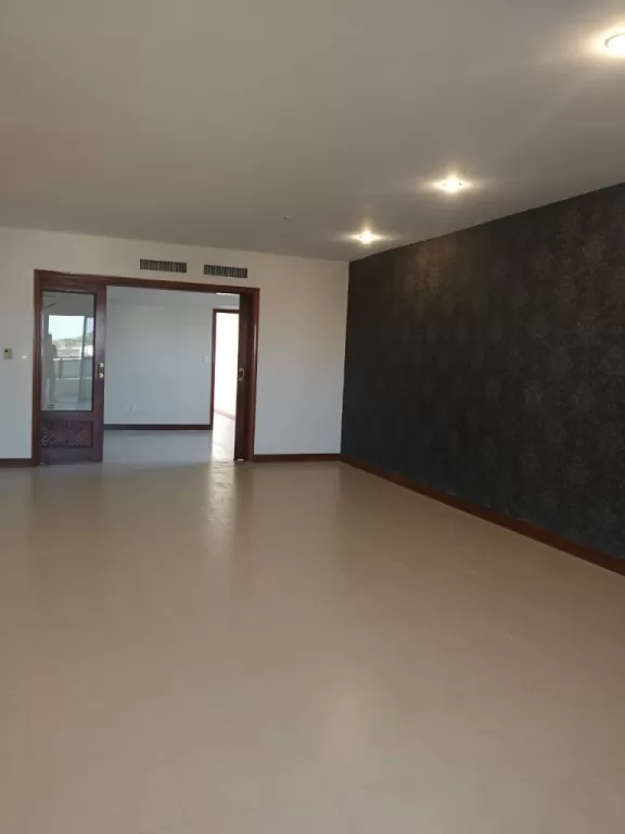 Departamento de 3 dormitorios en suite, 2 cocheras, en Las Mercedes — foto 3