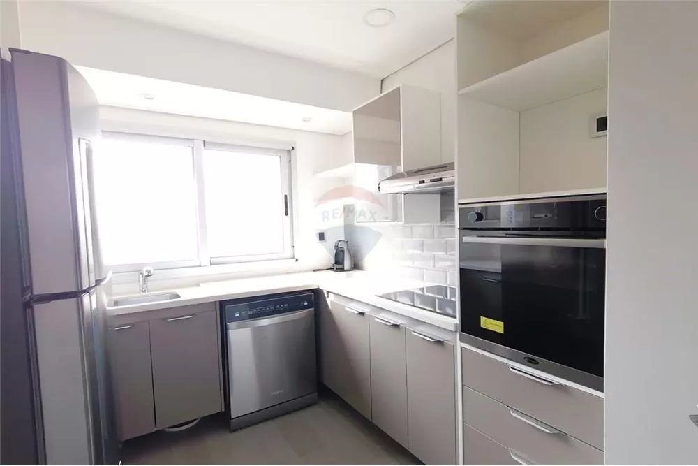 VENDO DEPARTAMENTO DE 1 DORMITORIO - EN EL EDIFICIO WAVE TOWER — foto 2