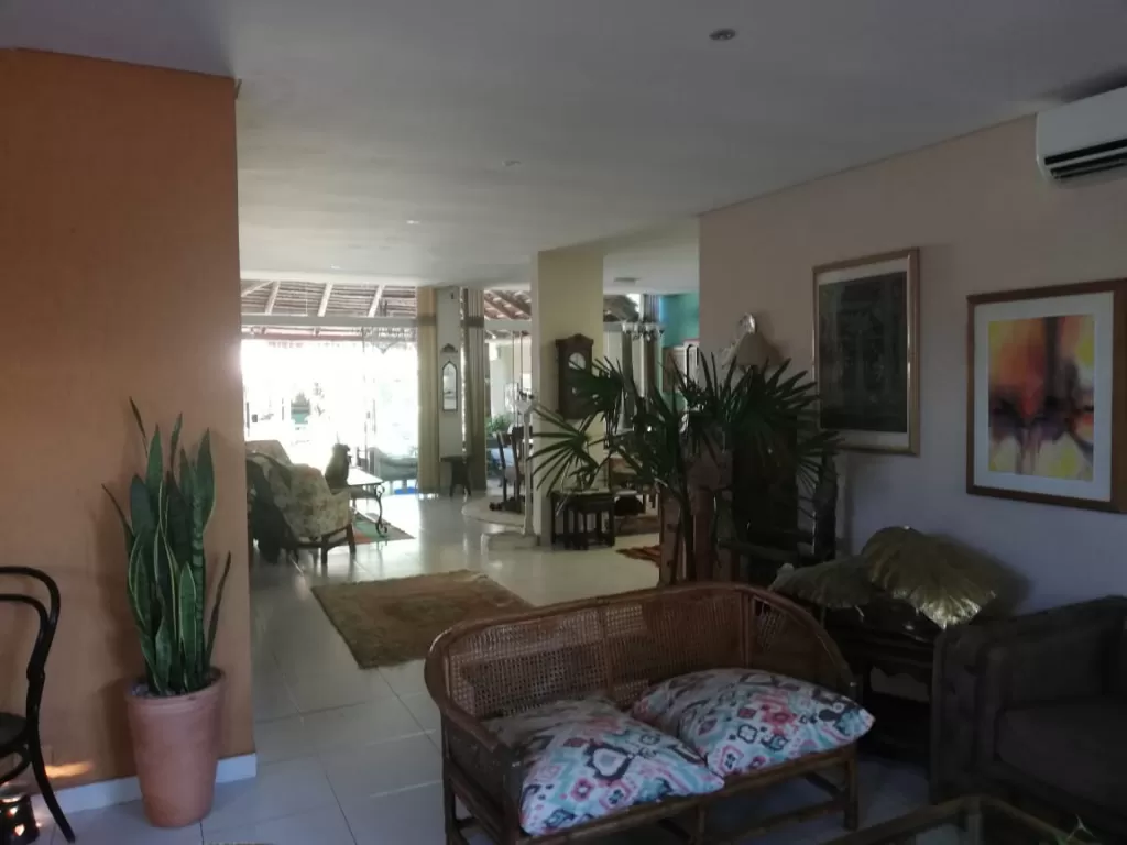 PROX. YACHT Y GOLF CLUB (LAMBARÉ): HERMOSA RESIDENCIA, 3 SUITES, JARDÍN, PISCINA. — foto 3