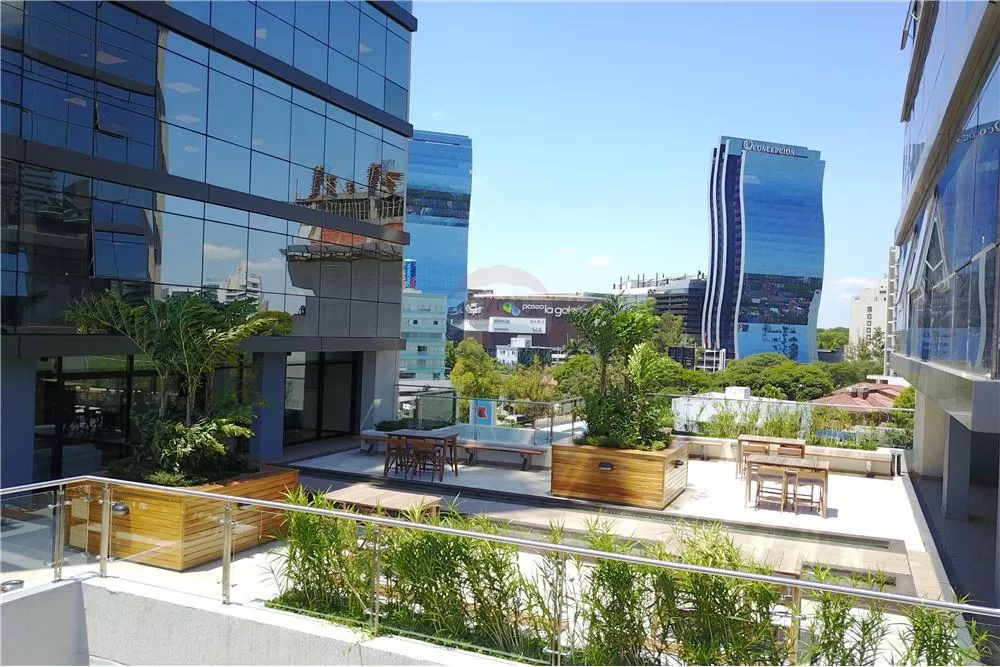 Oficina en edificio corporativo piso 11 225,000 USD — foto 2