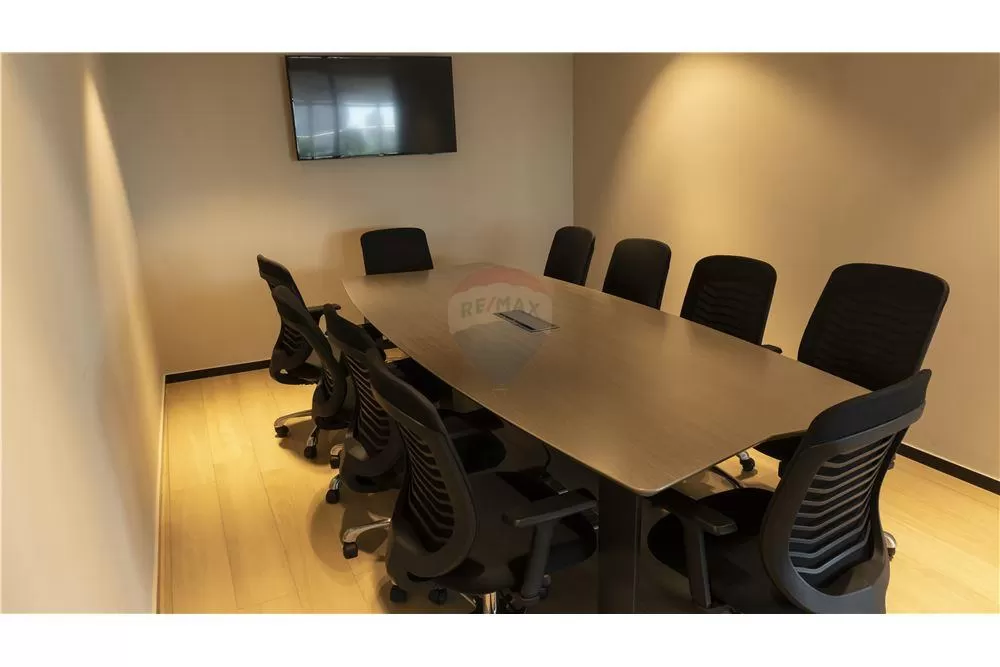Oficina en edificio corporativo piso 11 225,000 USD — foto 3