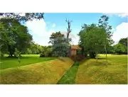 En Venta granja totalmente formada sobre asfalto 230,000 USD