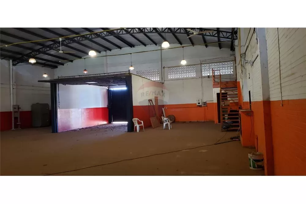Ideal para Financieras, Bancos y Cooperativas 897,000 USD — foto 2