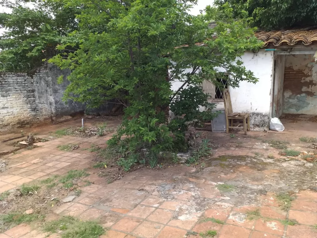 TERRENO PARA CONSTRUIR VIVIENDA TIPO DUPLEX EN ASUNCIÓN A MINUTOS DEL CENTRO — foto 3