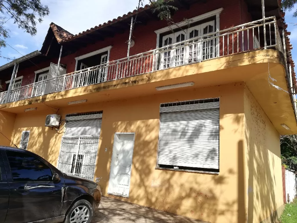 DUEÑA VENDE 2 CASAS JUNTAS EN FERNANDO DE LA — foto 2