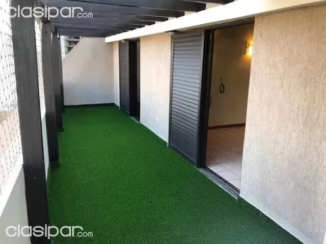 Alquilo hermoso departamento en barrio san roque, españa, zona colegio san jose, peru — foto 2