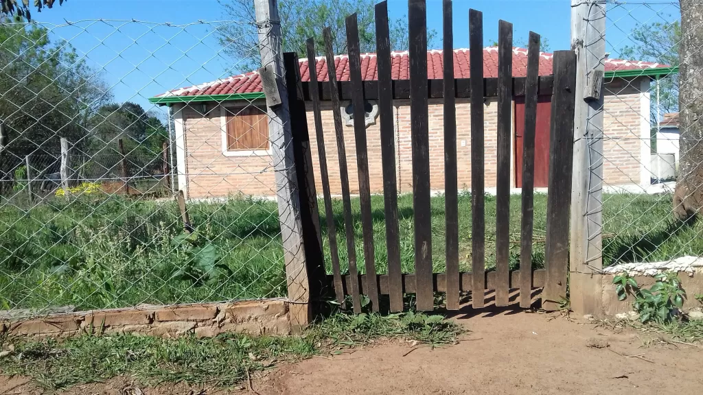 Vendo Granja a estrenar — foto 2