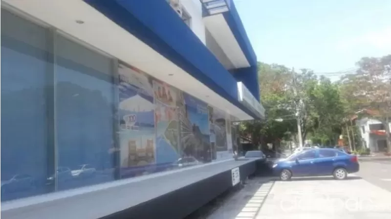 BOGGIANI, VILLA MORRA (EN ESQUINA): P SHOWROOM, CALL CENTER, EMPRESAS 288 M2 — foto 3