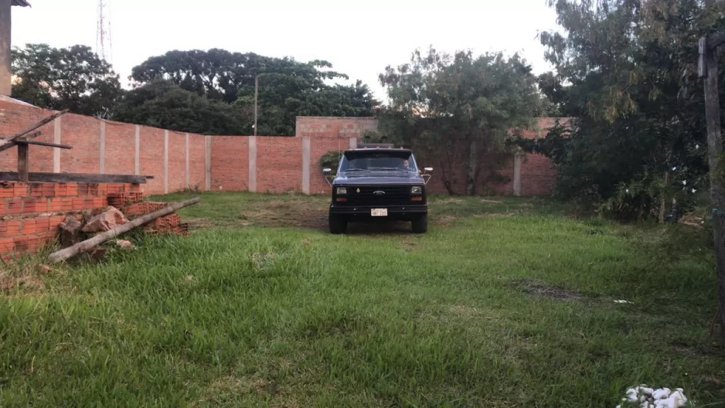 VENDO HERMOSA PROPIEDAD EN SAN LORENZO A 6 CUADRAS DE LA MCAL LÓPEZ Y DE LA UNA — foto 2