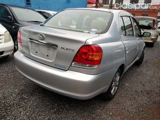 Toyota Platz 2004 — foto 4