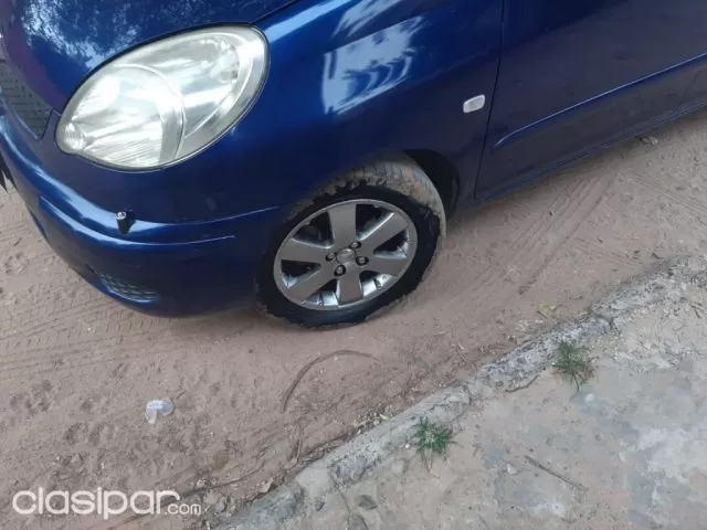 Toyota Funcargo 2003 — foto 4