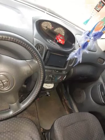 Toyota Funcargo 2003 — foto 8
