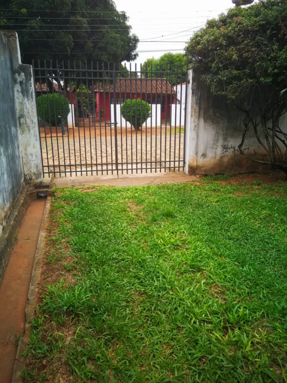 VENDO CASA EN LUCERITO A 12 CUADRA DEL COLEGIO SAN ROQUE, A UNA CUADRA DEL ASFALTO. — foto 2