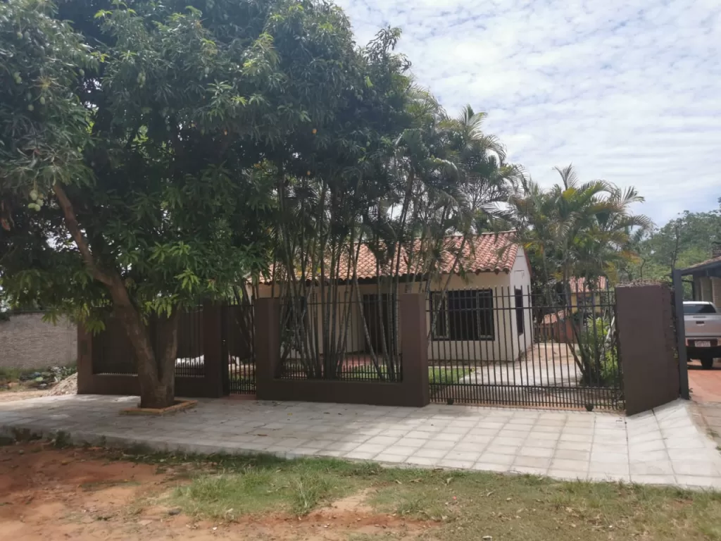 VENDO CASA EN VILLA ELISA. Bo YPATI!!! — foto 2