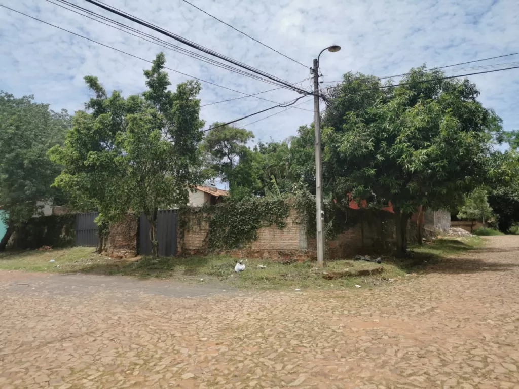 VENDO CASA EN VILLA ELISA. Bo YPATI!!! — foto 3