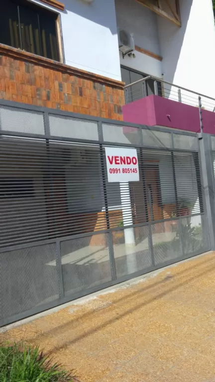 VENDO DUPLEX EN LAMBARE — foto 3