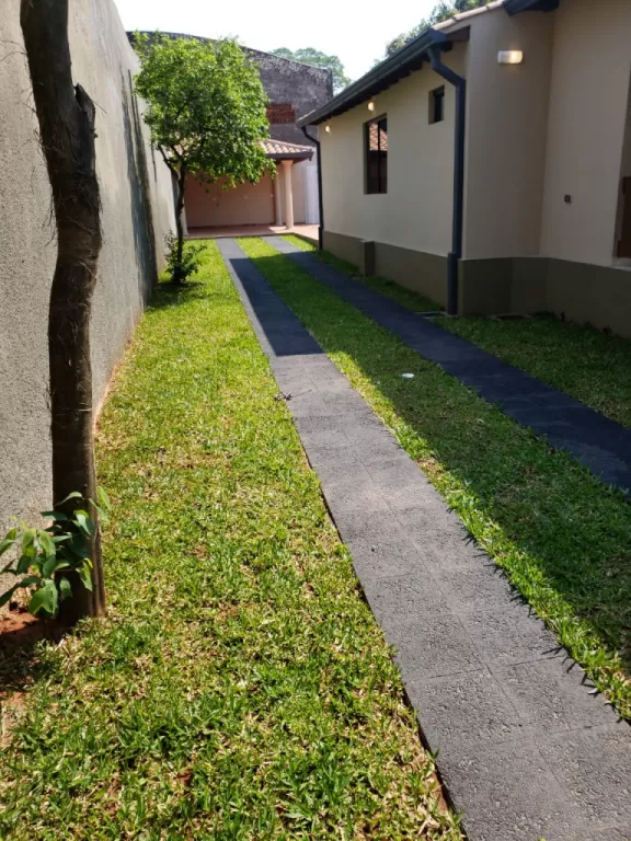 HERMOSA CASA A ESTRENAR EN ÑEMBY — foto 2
