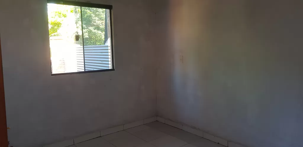 ATENCIÓN-ÑEMBY ACCESO SUR VENDO CHALET A ESTRENAR ZONA COCA COLA A PASOS DE ACCESO SUR — foto 2