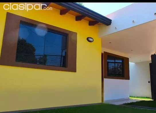 ESTA HERMOSA CASA PUEDE SER TUYA! — foto 2