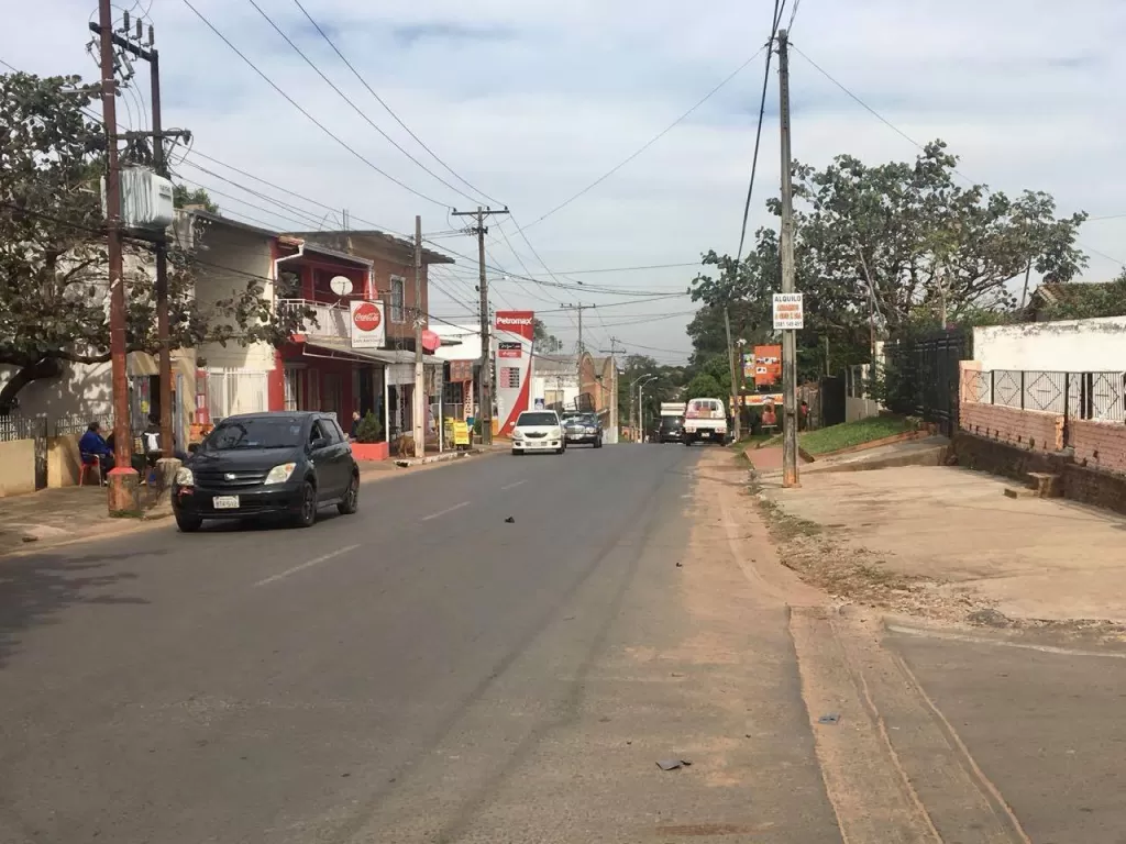 VENDO TERRENO EN EL CENTRO DE FERNANDO DE LA MORA ZONA SUR TITULADO!!! — foto 3