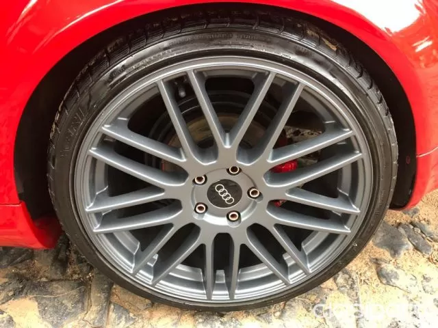 Audi A4 2006 — foto 5