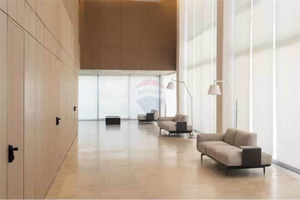 EN VENTA DEPARTAMENTO SANTÍSIMA TRINIDAD (PALACIO DE LOS PATOS) — foto 2