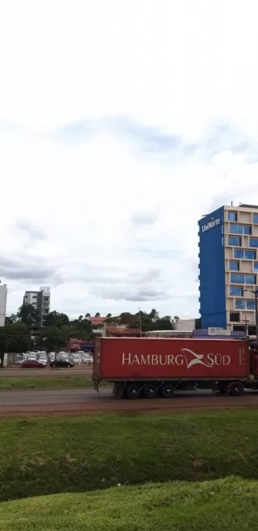 ALQUILO HERMOSOS DEPARTAMENTO CON BALCÓN CLASIFICADOS DE INMUEBLES EN CLASIPAR.COM Y PARIL — foto 2